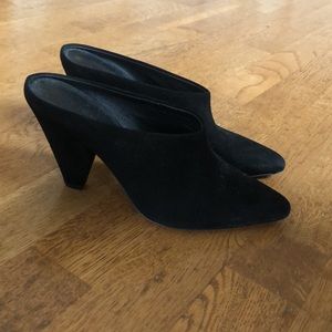Vince Black Suede Booties (Size 8.5)